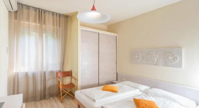 Четырёхместный семейный номер Standard с балконом Club Hotel Olivi