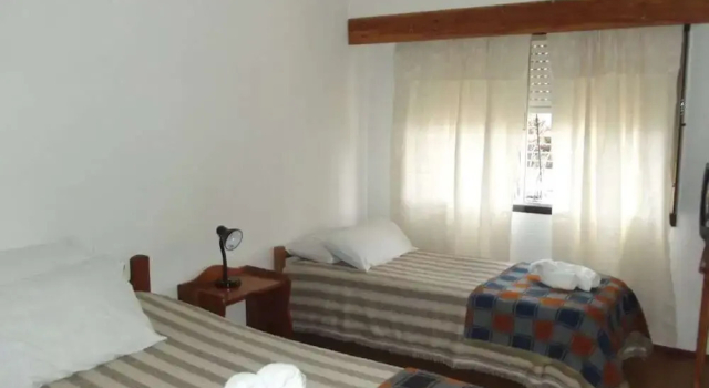 Hosteria Las Amapolas Frey, Забронировать Отель Отели в центре Сан-Карлос-де-Барилоче, в центре