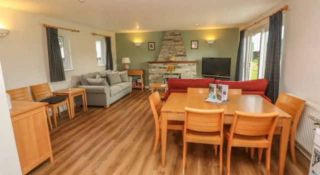 64 Waterside, Varaa Lomakoti Mökit kohteessa Merseyside, Mökki