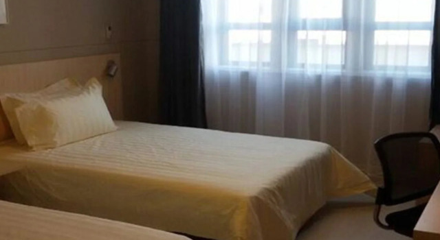 Jinjiang Inn Tianjin Jizhou Renmin West Street Branch, Rezerwuj Hotel Tiencin Tianjin Province