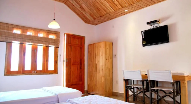 Dao Hoa Vang Villa, Book Villa Sommerhuse i Khanh Hoa, Hytte