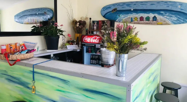 Cape Capsules, Buchen Sie Hotel Muizenberg False Bay