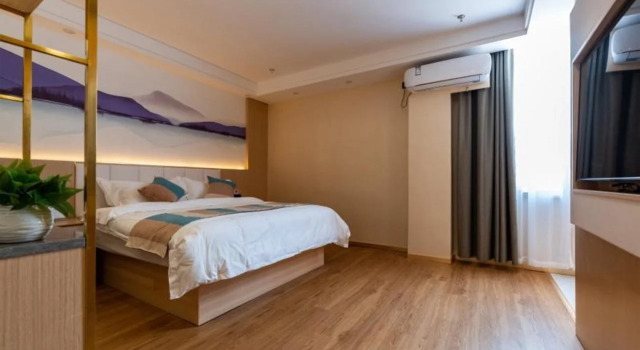 VX Xuzhou Yunlong District Normal University Yunlong Mountain Scenic Spot Hotel