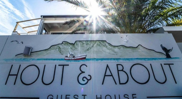 Hout & About Guest House, Buchen Sie Pension Hout Bay Atlantic Seaboard
