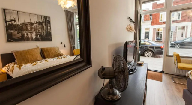 Lutje Kerklaan, Book Hotel Hotels in Groningen with Breakfast, Breakfasts