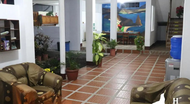 Четырёхместный номер Standard Hostal Arena Negra