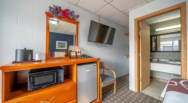 Standard Vierer Zimmer Sleep-ees Inn, Saginaw & Shields