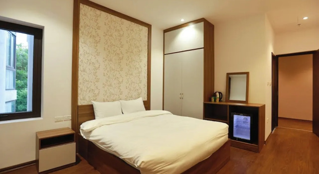 Номер Standard Le Grand Hotel HN - by BAY LUXURY