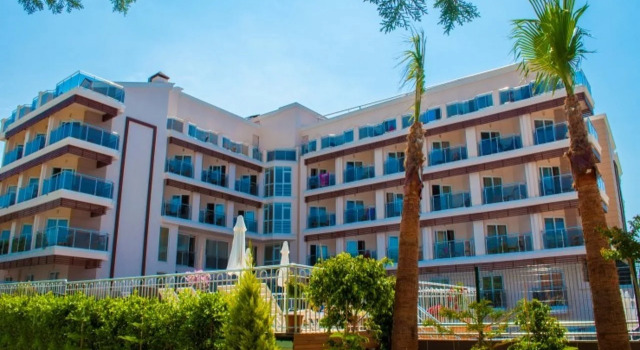 Side Bay Hotel