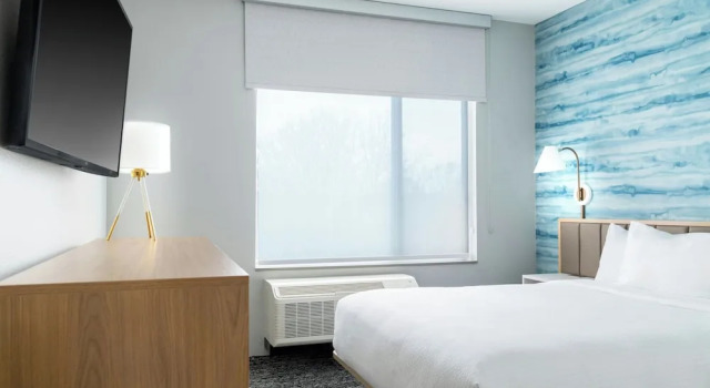 Люкс Towneplace Suites by Marriott Holland