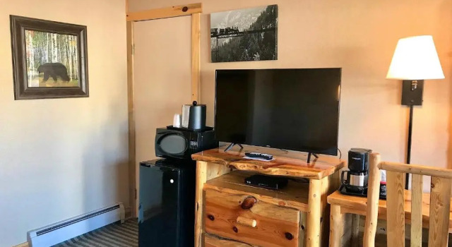 Run of House Hotel Estes