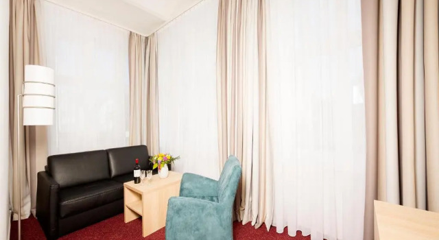 Garni Eden Hotels, Забронировать Отель Альбек Мекленбург-Померания