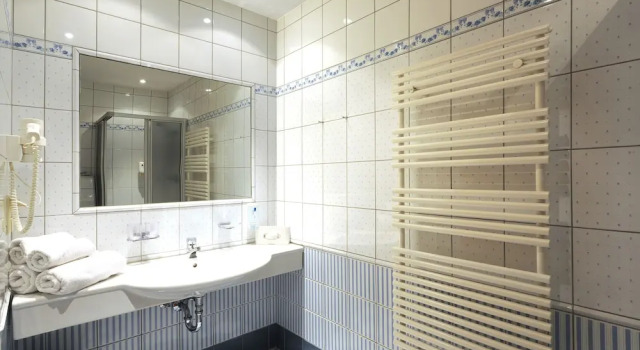 Двухместный номер Standard с балконом Aparthotel Kristall