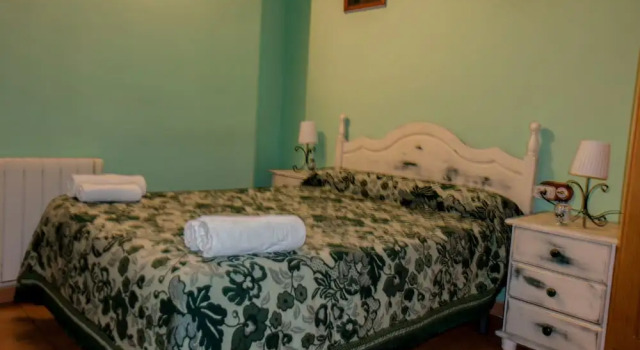 Hostal Santuari de Paller, Prenota Hotel Bagà Bergueda