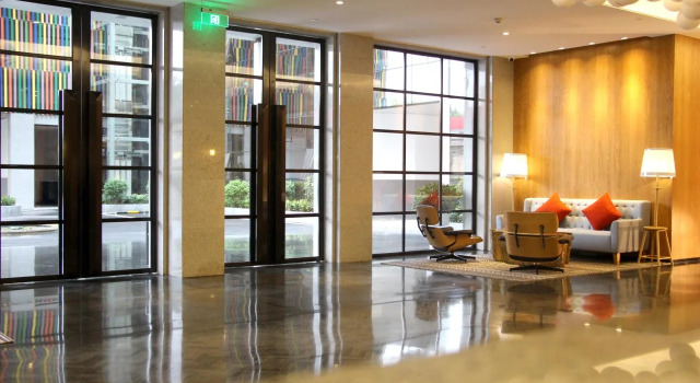 QI Hotel