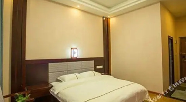 Xishuangbanna Leyuan Express Hotel