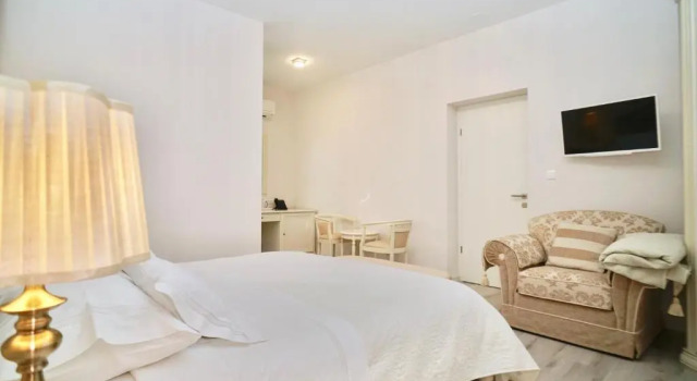 Трёхместный номер Standard Hotel Bellevue Trogir