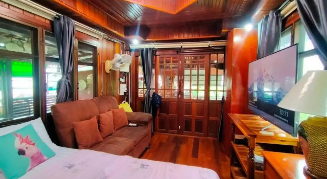 Двухместный номер Standard с видом на парк Ruenthip Homestay