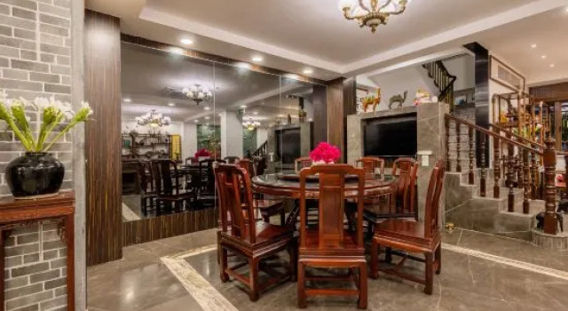 Yu Yue Mansion