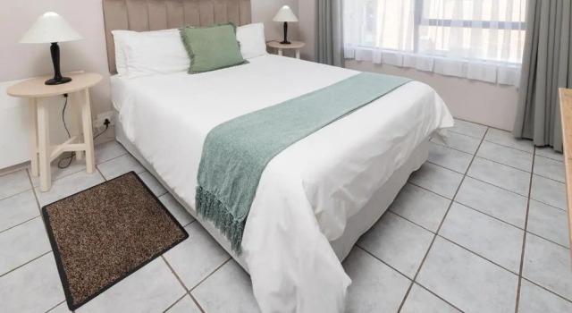Двухместный номер Economy с балконом Greystone Guesthouse