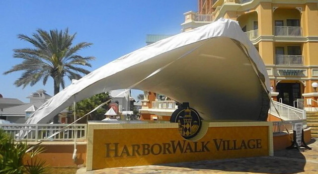 2497 Bungalo 3 Bedroom Home by RedAwning, Varaa Villa Hotellit Emerald Coast uima-altaalla, Uima-allas