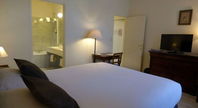 Hôtel La Tonnellerie, Book Hotel Tavers Centre