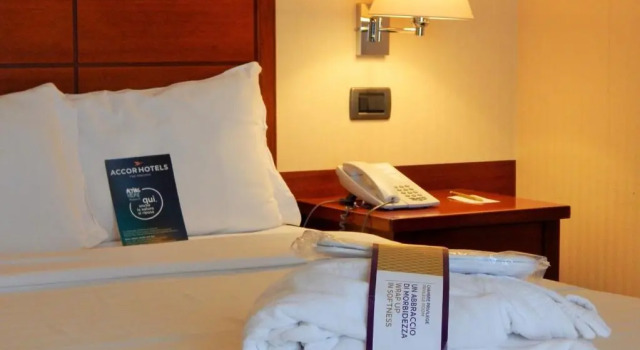 Двухместный номер Privilege с балконом Mercure Rome Leonardo da Vinci Airport