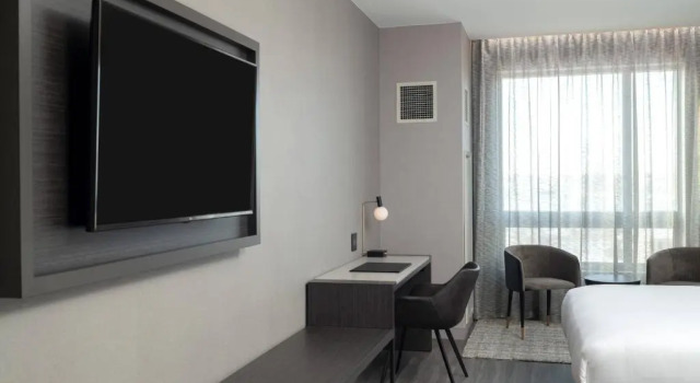 Четырёхместный номер Standard AC Hotel by Marriott Portsmouth Downtown/Waterfront