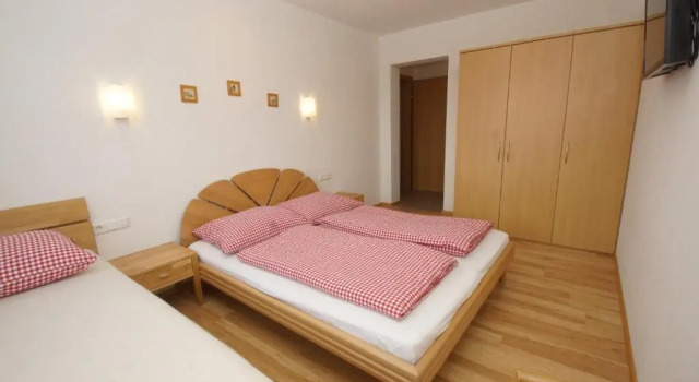 Haus Tauernseitn, Book Hotel Hotels in Obere Klaus with Parking, Parking