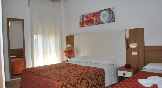 Трёхместный номер Standard Hotel La Capinera