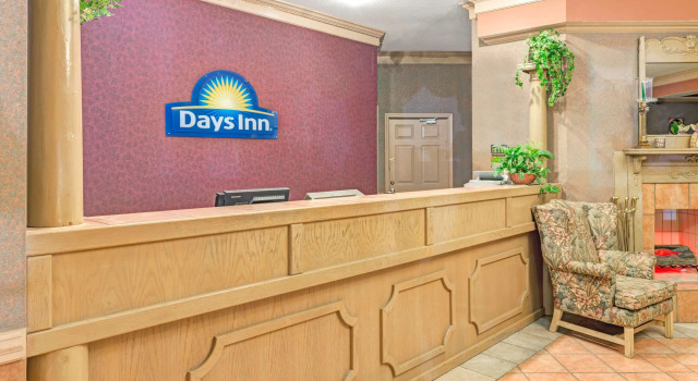 Days Inn & Suites by Wyndham Osceola AR, Boek Mini-hotel Hotels in Missouri met zwembad, Zwembad