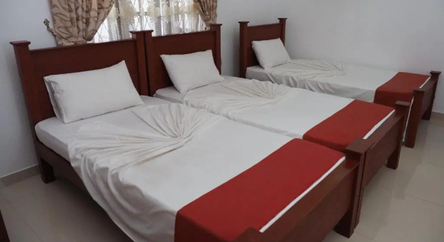 Kandyan White Holiday Homes, Забронировать Отель Недорогие отели Канди, рядом с Kandyan Art Association &amp; Cultural Centre, недорого
