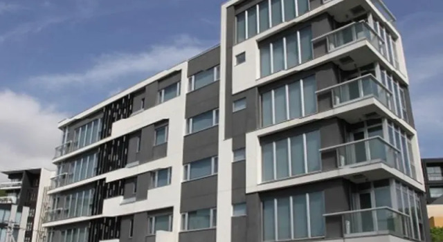 Snow Crystal Apartments