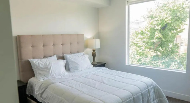 Luxe Downtown Condo with Amenities 32, Забронировать Отель Отели Солт-Лейк-Сити с парковкой, рядом с Global Indoor Golf, Парковка