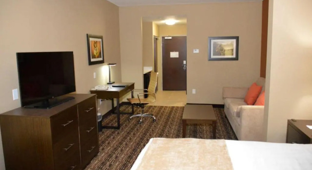 Люкс Best Western Plus Elmendorf Hotel San Antonio Hotel