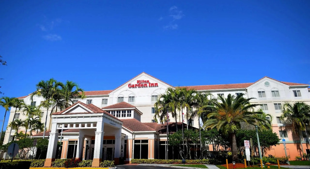 Кровать в общем номере Hilton Garden Inn Ft. Lauderdale SW/Miramar