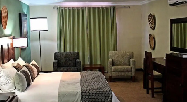 Christiana All Seasons Resort, Boek Resort Hotels in Bloemhof met zwembad, Zwembad