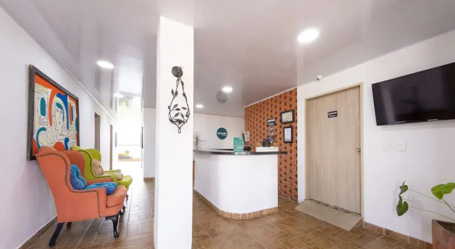 Ayenda La Gran Manzana Hotel, Rezervasyon Otel Quindio otoparklı oteller, Otopark