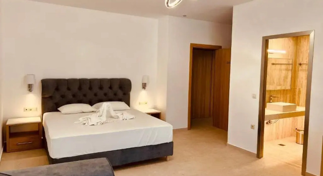 Люкс Lili Hotel