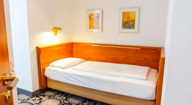 Номер Deluxe Dom Hotel