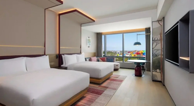 Четырёхместный номер Standard с видом на парк Canopy By Hilton Shanghai Belfry Plaza