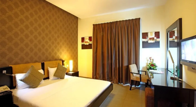 Апартаменты First Royal Hotel Apartment