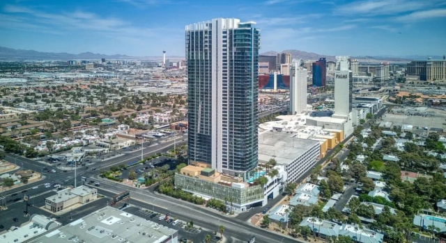 Апартаменты Palms 1 BR Mountain View W/ Balcony
