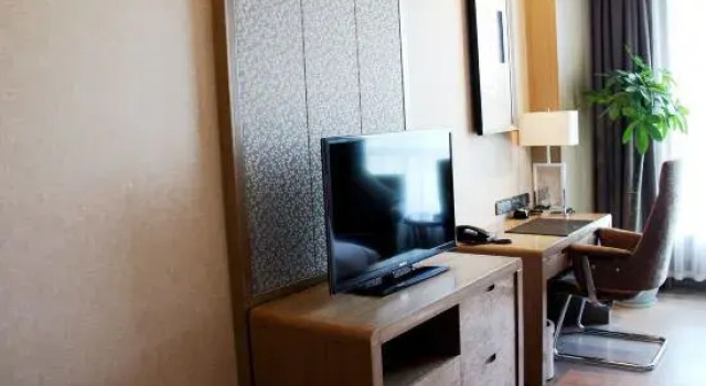 Bon Delight Hotel, Book Hotel Hotels in Yaohai with Parking, Parking