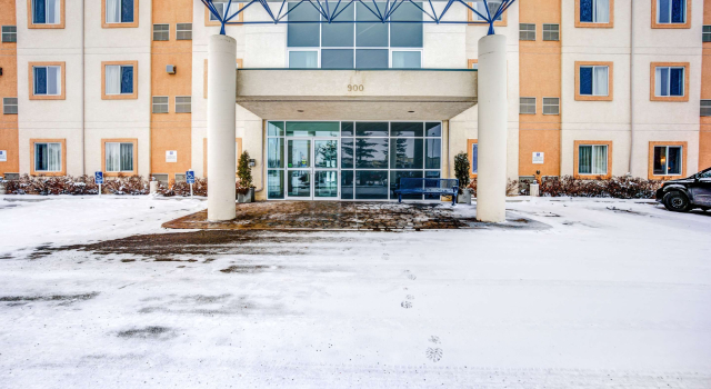 Motel 6 Red Deer, Book Motel Red Deer Central Alberta