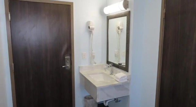 Номер Classic St Charles Hotel Downtown Hudson