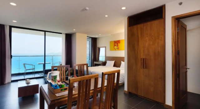 Студия с видом на море Holi Beach Hotel & Apartments