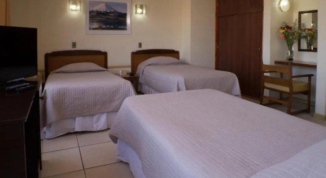 Четырёхместный номер Standard Hotel y Restaurant ISIDORA