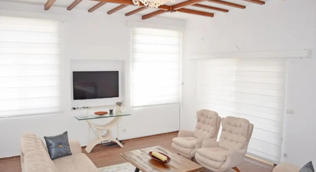 Villa Estelle, Book Villa Hotels in Yesiluzumlu with Parking, Parking