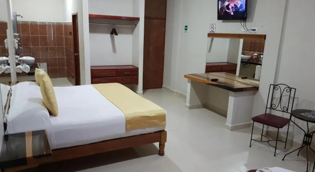 Полулюкс Hotel Paraíso Inn